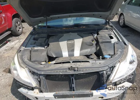 2012 Hyundai Genesis 3.8 z USA, uszkodzony, nr VIN KMHGC4DD9CU187421